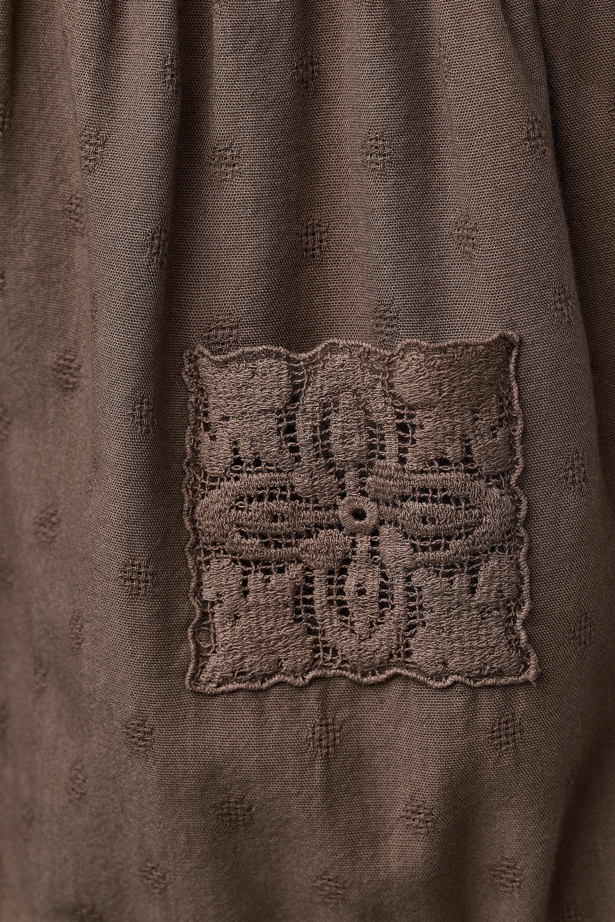 BARBOTEUSE BRODERIES DENTELLE